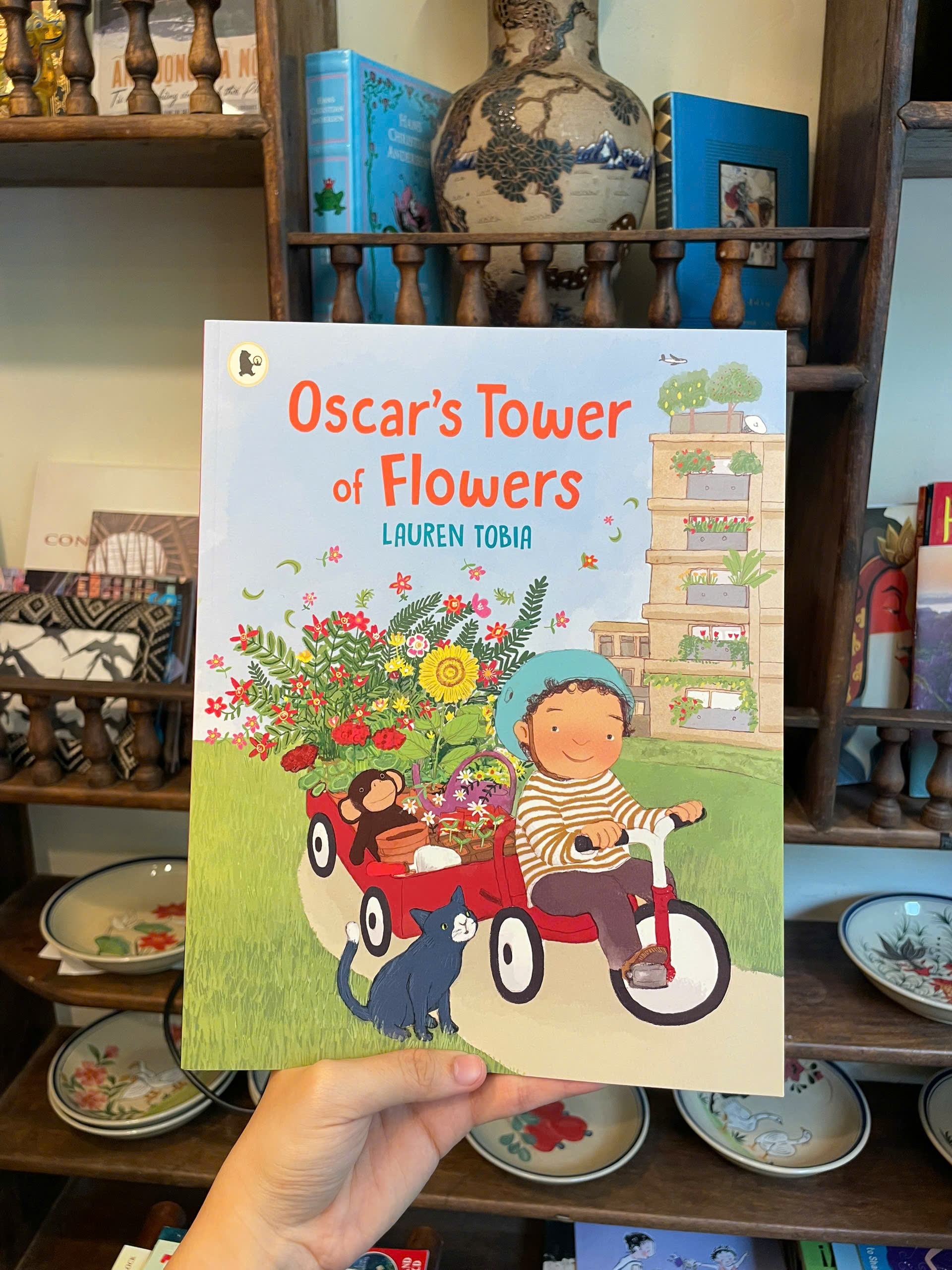 Sách - Oscar's Tower of Flowers Paperback by Lauren Tobia - Children Picture book in English