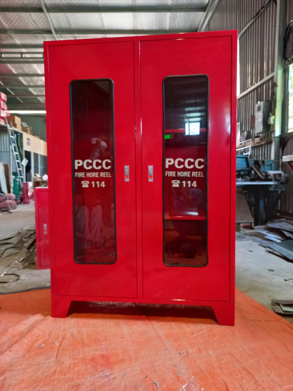 Tủ đựng quần áo chữa cháy 1400x1000x400