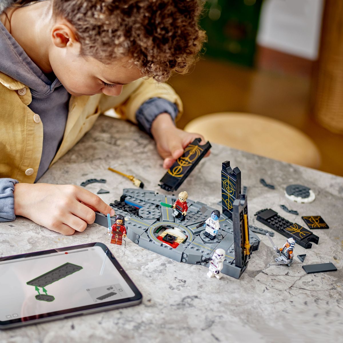 LEGO STAR WARS 75385 Đồ Chơi Lắp Ráp Cuộc Chiến Của Ahsoka Tano Trên Peridea (382 chi tiết)