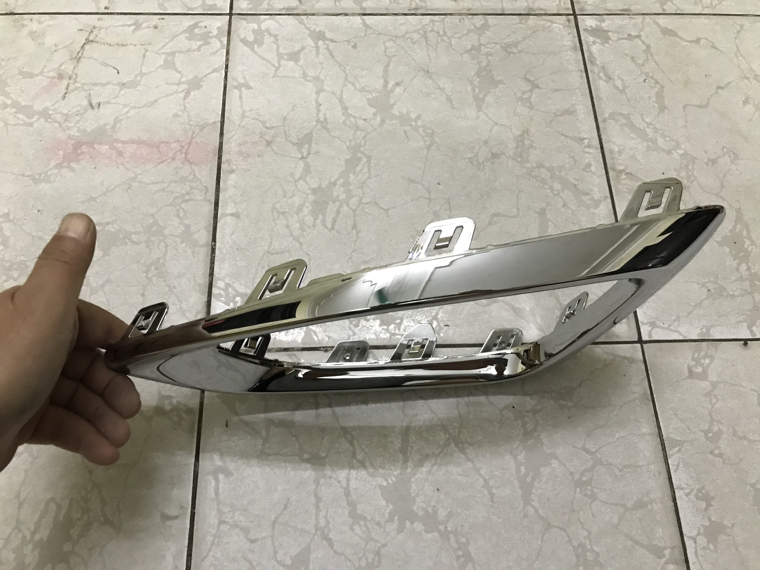 Ốp đèn gầm cản trước MG HS 2020-