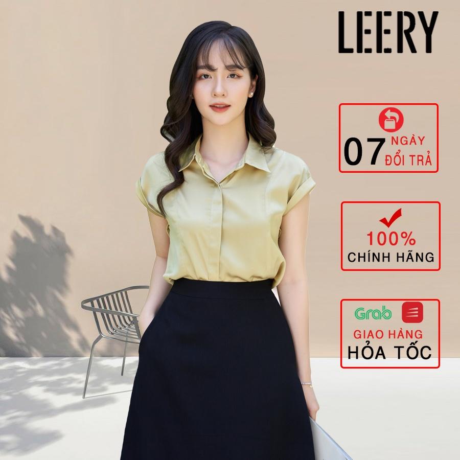 Áo sơ mi nữ ngắn tay form rộng mặc đi làm công sở.