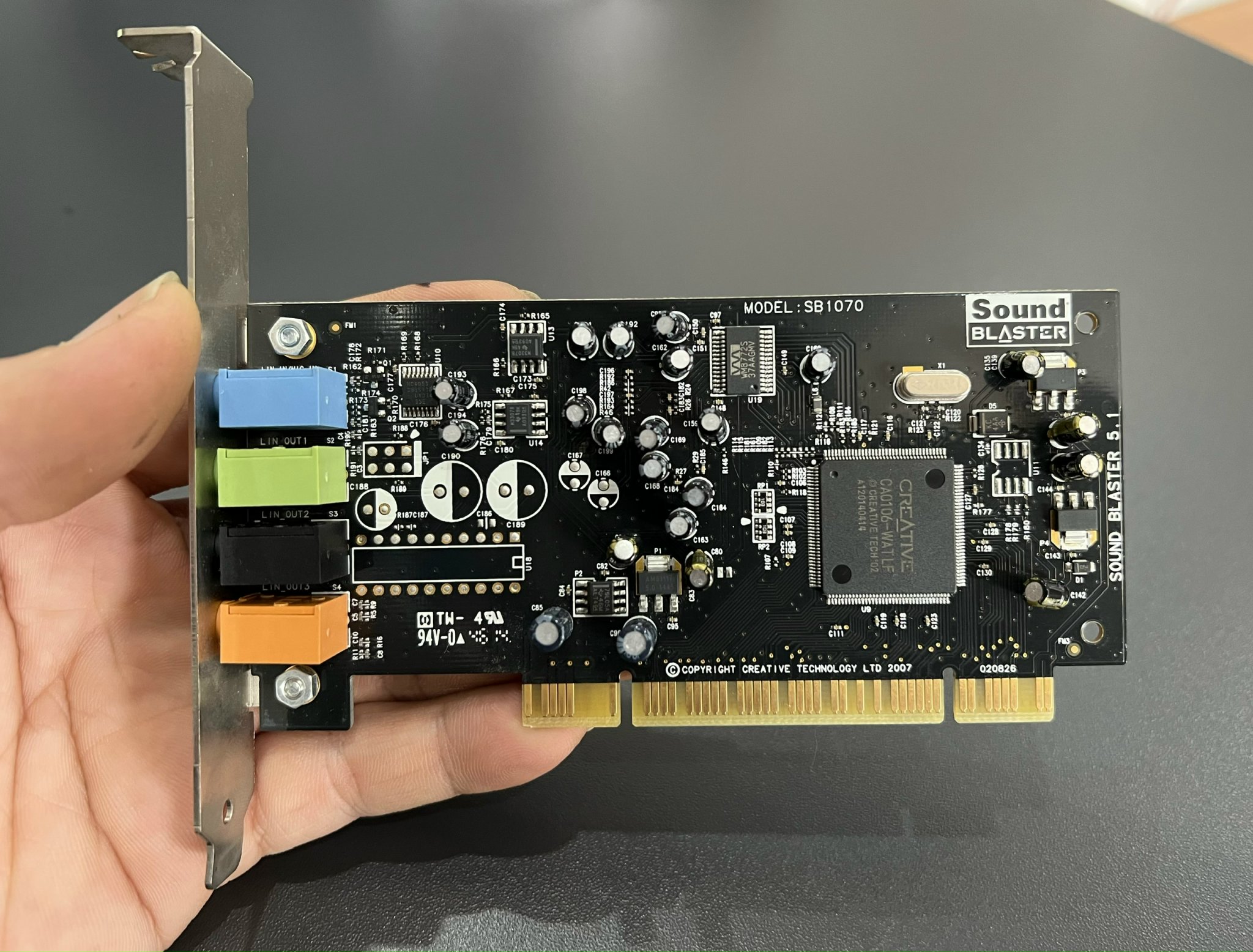 Card Âm Thanh Creative SB1070 Sound Blaster 5.1 VX - Hàng Nhập Khẩu