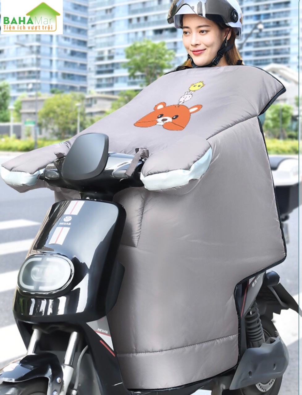 TẤM ÁO CHẮN GIÓ ĐI XE MÁY MÙA ĐÔNG CHỐNG LẠNH KHÔNG THẤM NƯỚC "BAHAMAR" giữ ấm, chống gió khi đi xe máy mùa đông . thuận tiện sử dụng