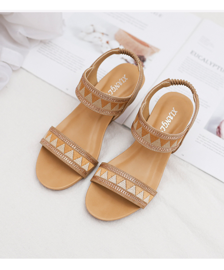 Giày quai ngang nữ giày sandals nữ dép quai hậu nữ cao 5 cm Mã 320-270A