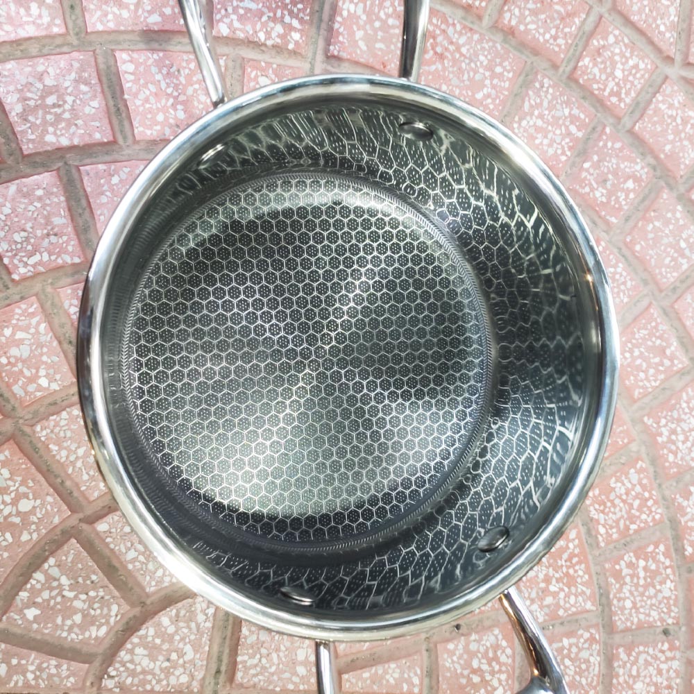 Bộ 4 nồi và 1 chống dính BlackCube 3 lớp đáy liền inox 304 Fivestar Plus nắp kính công nghệ chống trầy xước, dùng được mọi bếp