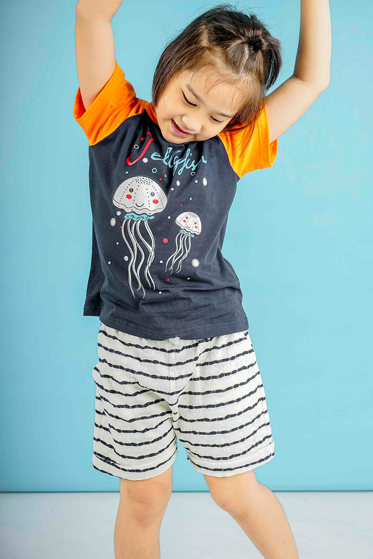 Quần Shorts Bé Gái Sọc Ngang Ugether UKID93
