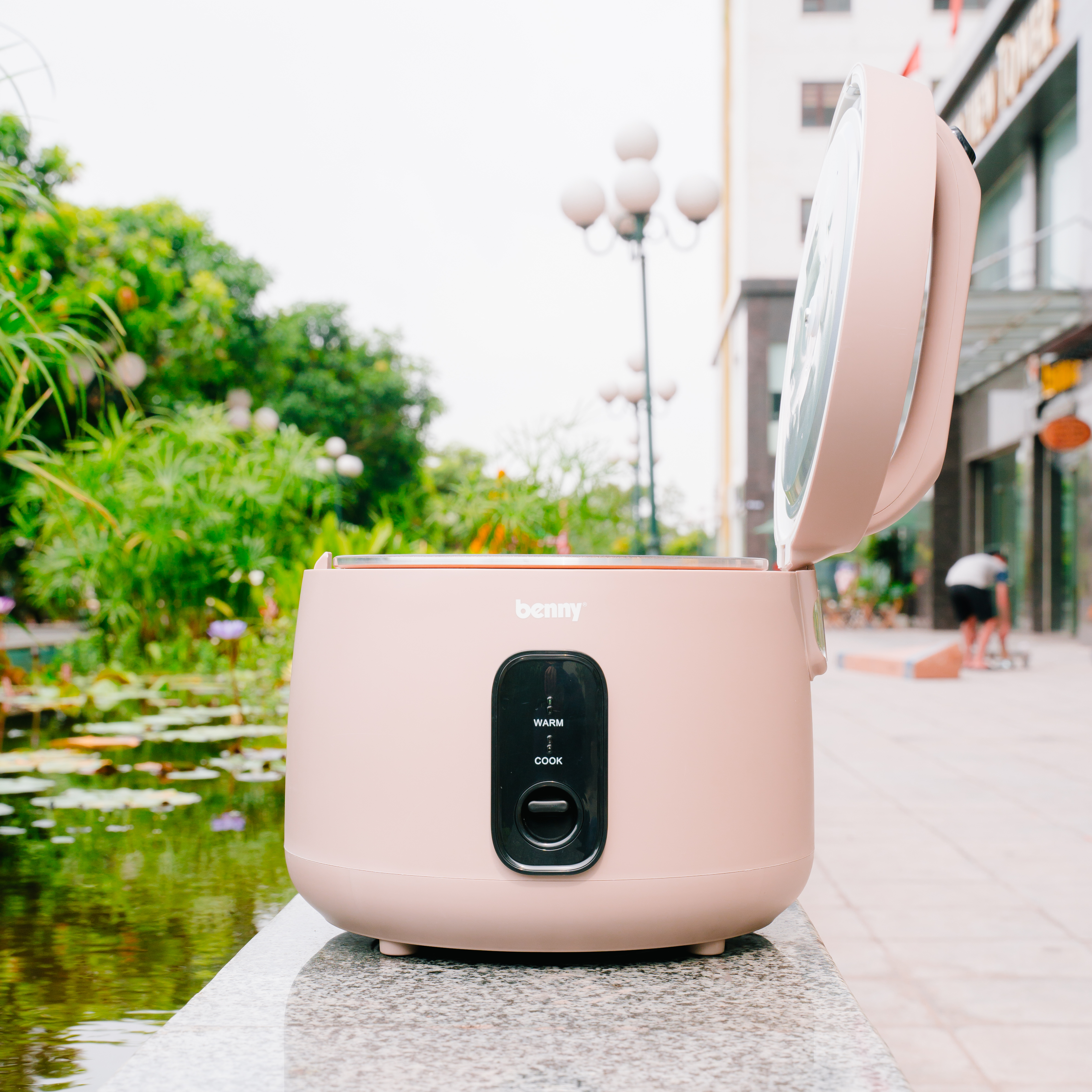 Nồi cơm điện Benny 1,8L BR-18POG - 700W, Màu nâu cafe, Hàng chính hãng - Giá tốt- Bảo hành 12 tháng