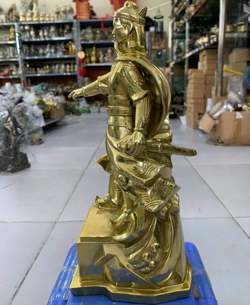 Tượng Hưng Đạo Vương Trần Quốc Tuấn bằng đồng MS119