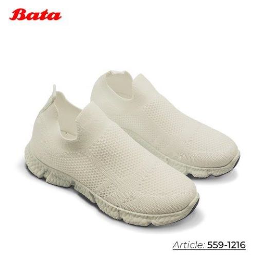 Giày sneaker màu trắng Thương hiệu Bata 559-1216