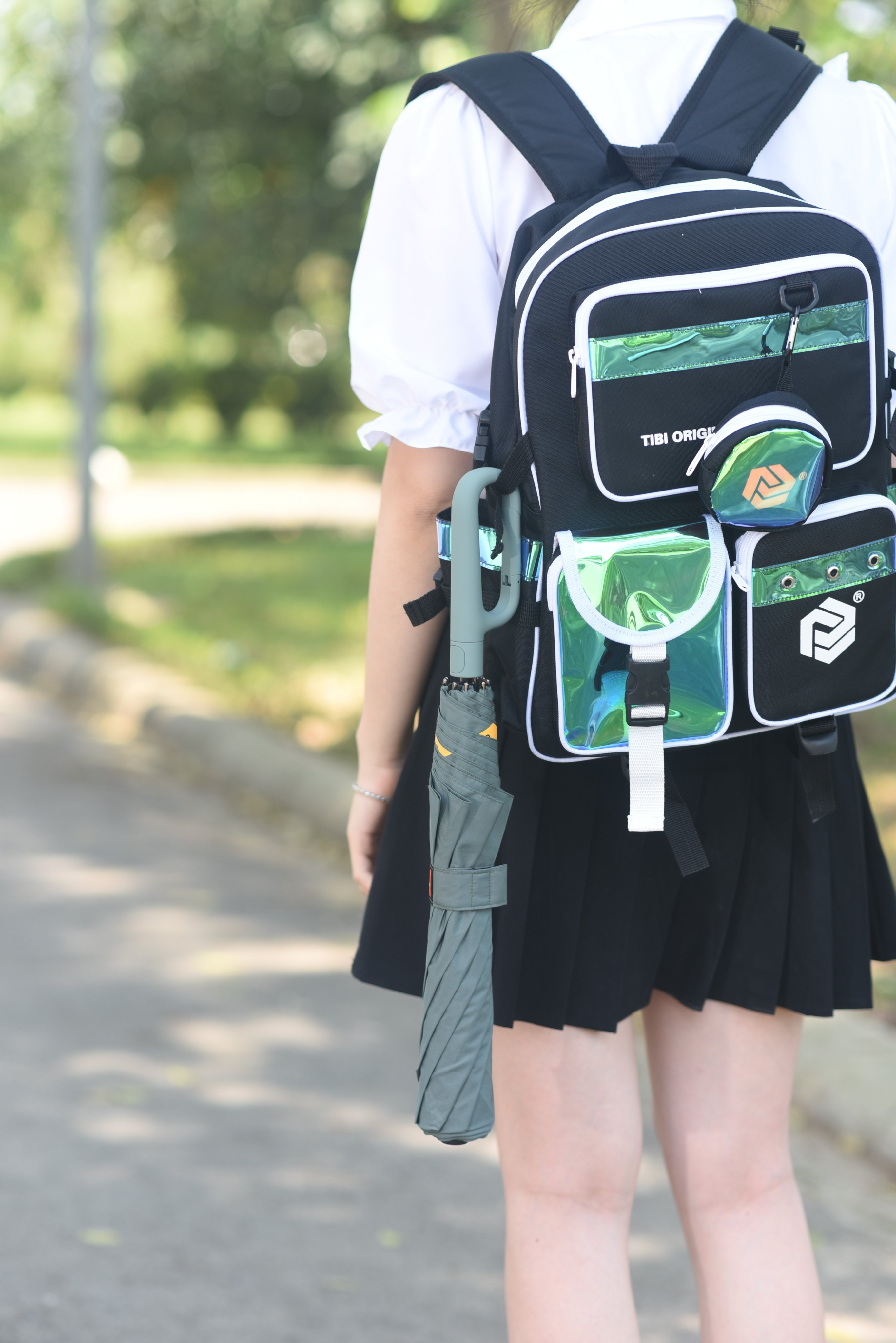 Ô tự động 2 chiều móc treo độc đáo Nason Umbrella Carabiner Z siêu tiện lợi Vải siêu chống thấm nước tay cầm nhựa cao cấp