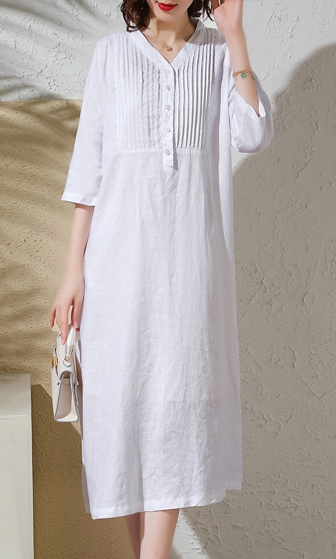 Đầm suông trắng linen phối cúc, thiết kế cổ V thanh lịch, đầm có túi tiện lợi NH190