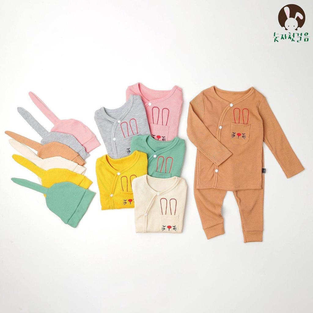 Bộ dài tay Minky Mom thun gân nút cài lệch ( kèm nón củ tỏi) cho bé trai, bé gái size 3-15kg