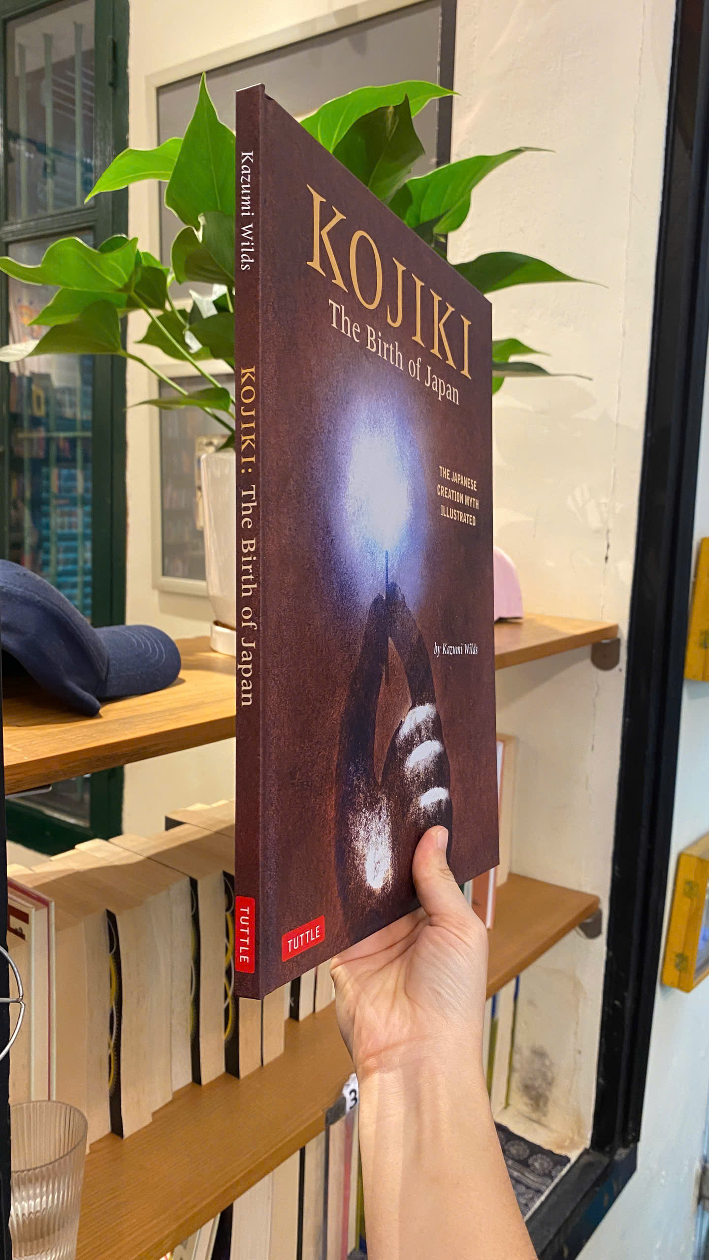 Sách - Kojiki: The Birth of Japan: The Japanese Creation Myth Illustrated | Ngoại văn Bìa cứng