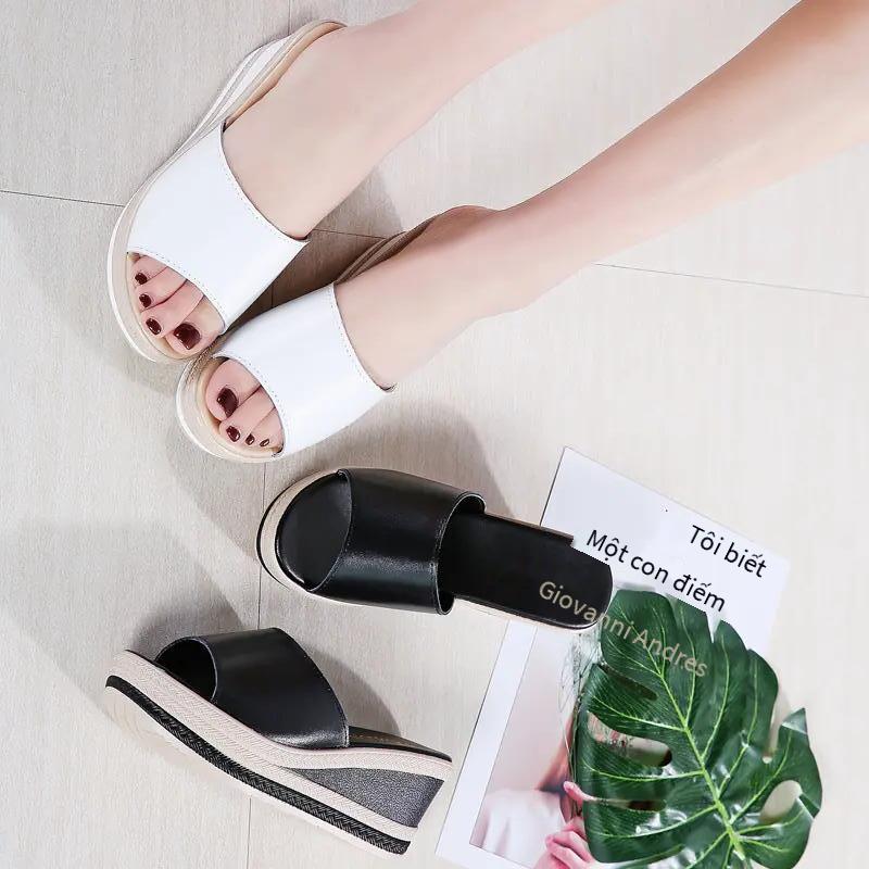 Phong cách mới nhất của phụ nữ giày trong kho bán chạy ngoài trời giày nhỏ màu trắng lưới giày màu đỏ giày vải