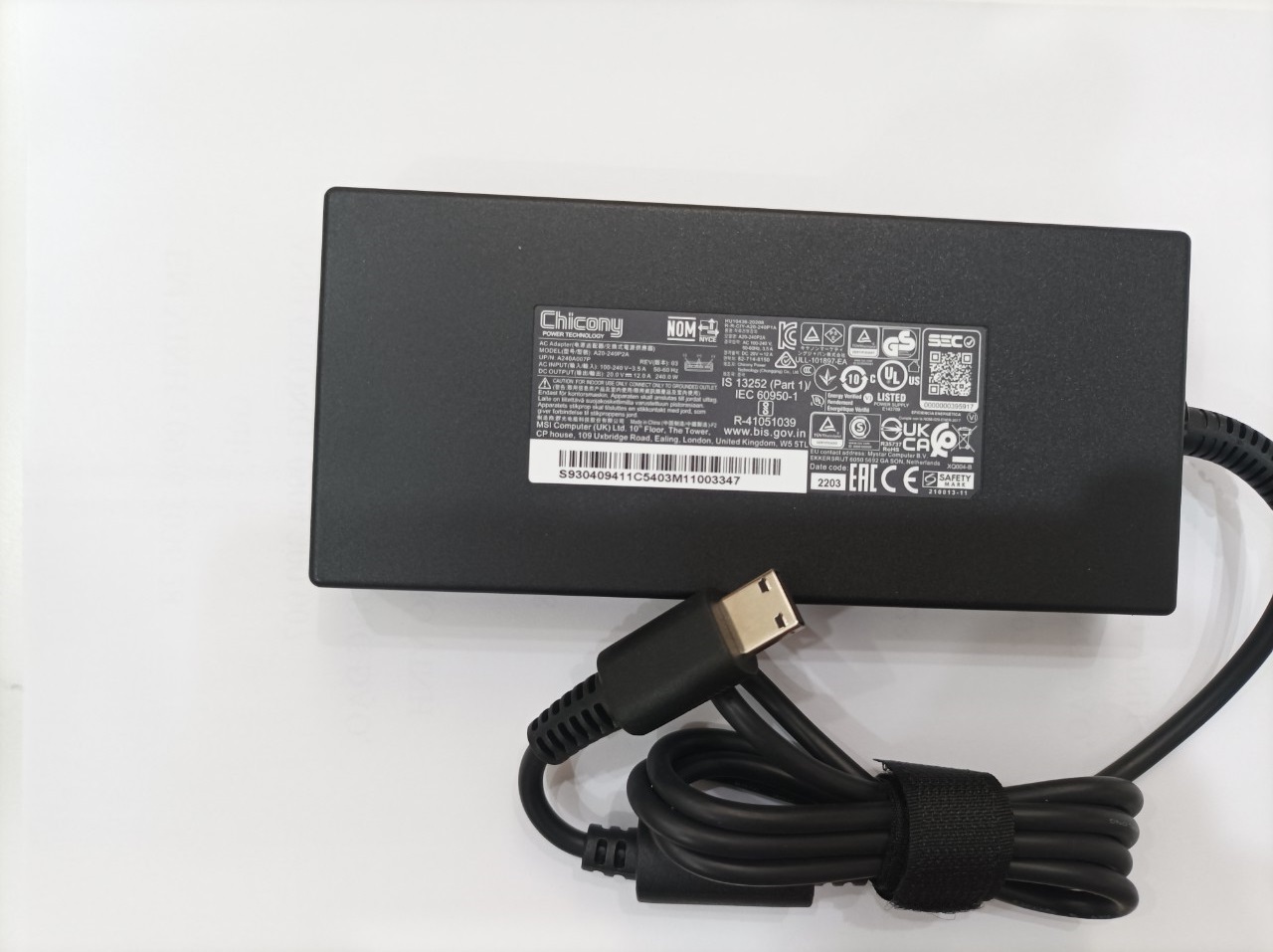 Sạc MSI 240W (AC Adapter for) dành cho Laptop MSI Stealth GS77 12UE ADP-240EB USB TIP