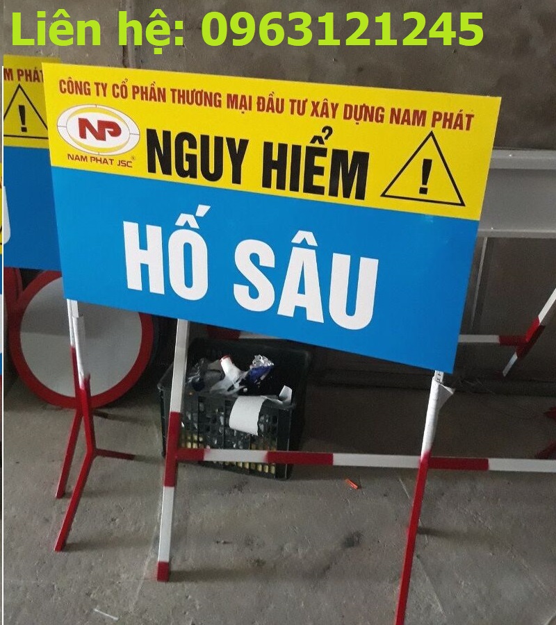 Biển cảnh báo STOP