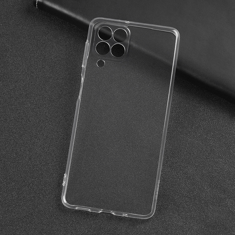 Ốp lưng silicon dẻo trong suốt mỏng 0.6mm cho Samsung Galaxy M33 5G hiệu Ultra Thin độ trong tuyệt đối chống trầy xước - Hàng nhập khẩu
