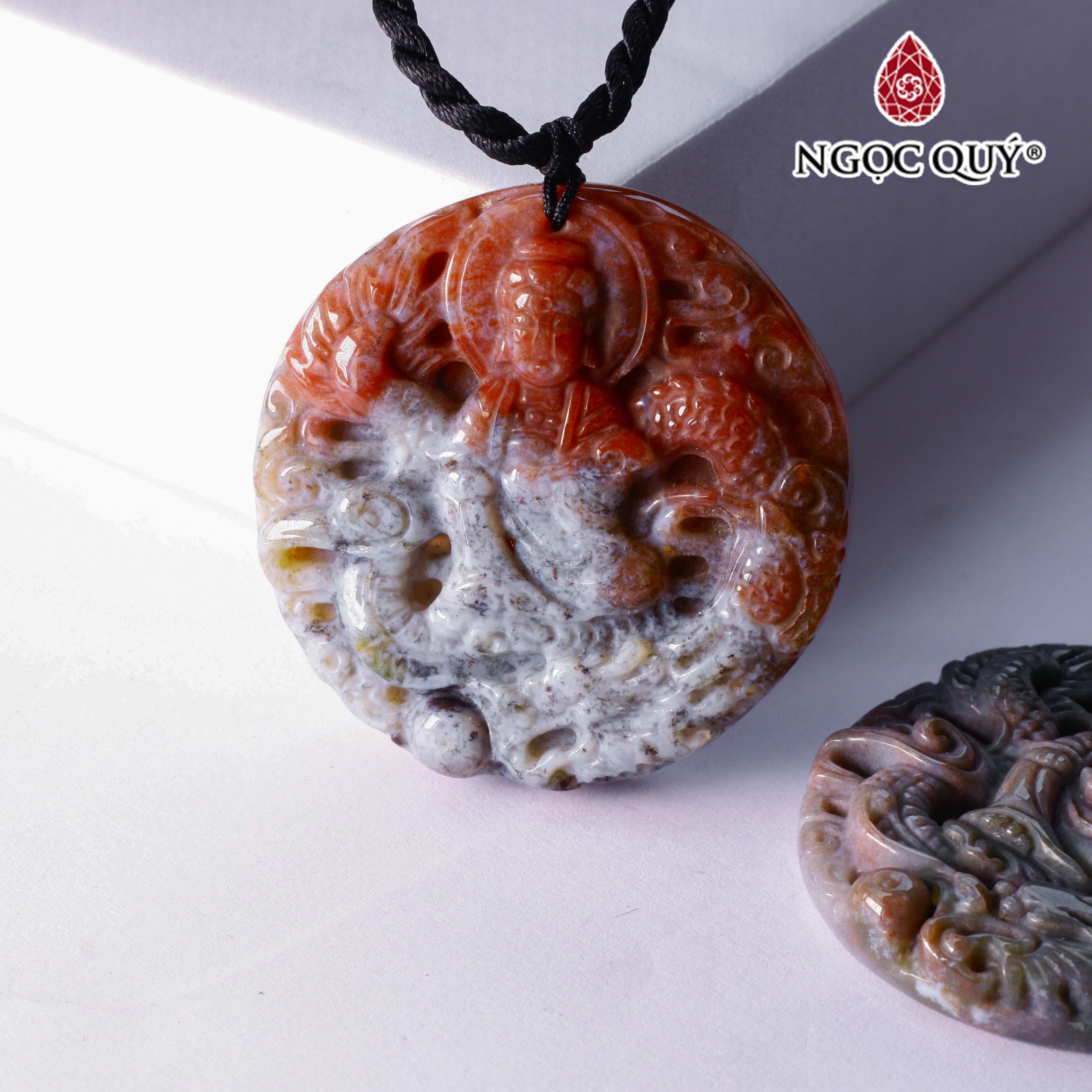 Mặt dây chuyền Phật Bà cưỡi rồng đá chalcedony - Ngọc Quý