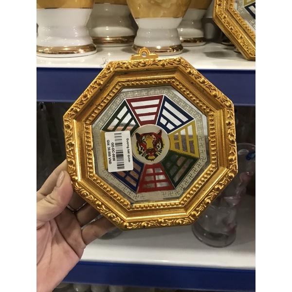Gương bát quái mặt hổ