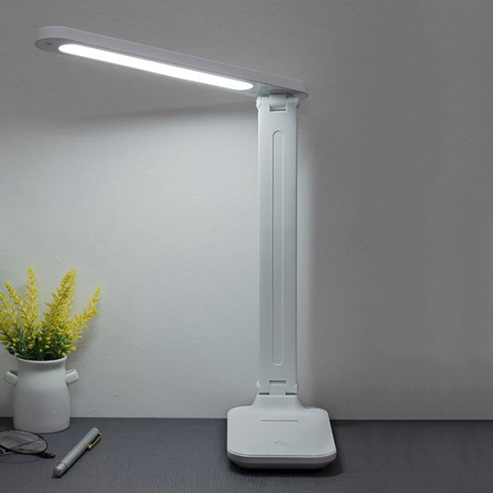 Đèn sạc điện công nghệ led cảm ứng cao cấp