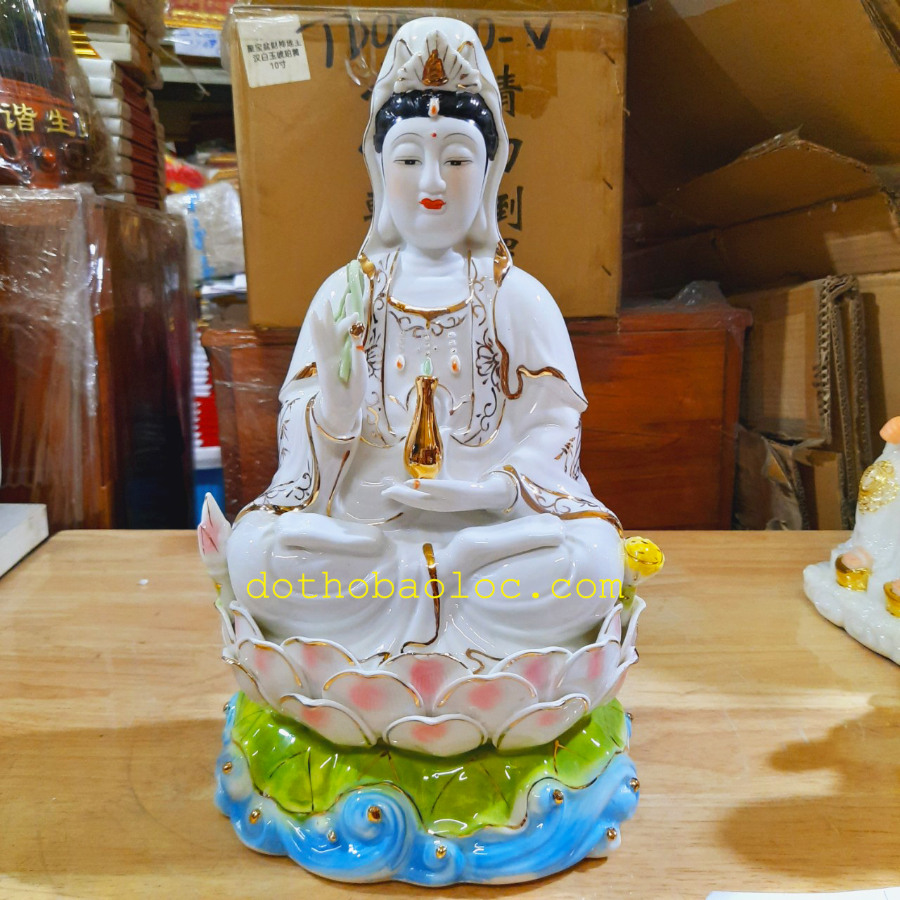 Tượng Quan Âm men sứ cao cấp Cao 30cm