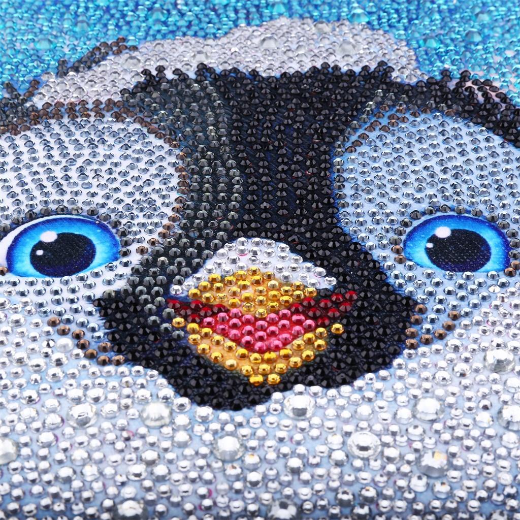 Cute Penguin Full Drill Special Shaped Cross Stitch Decor