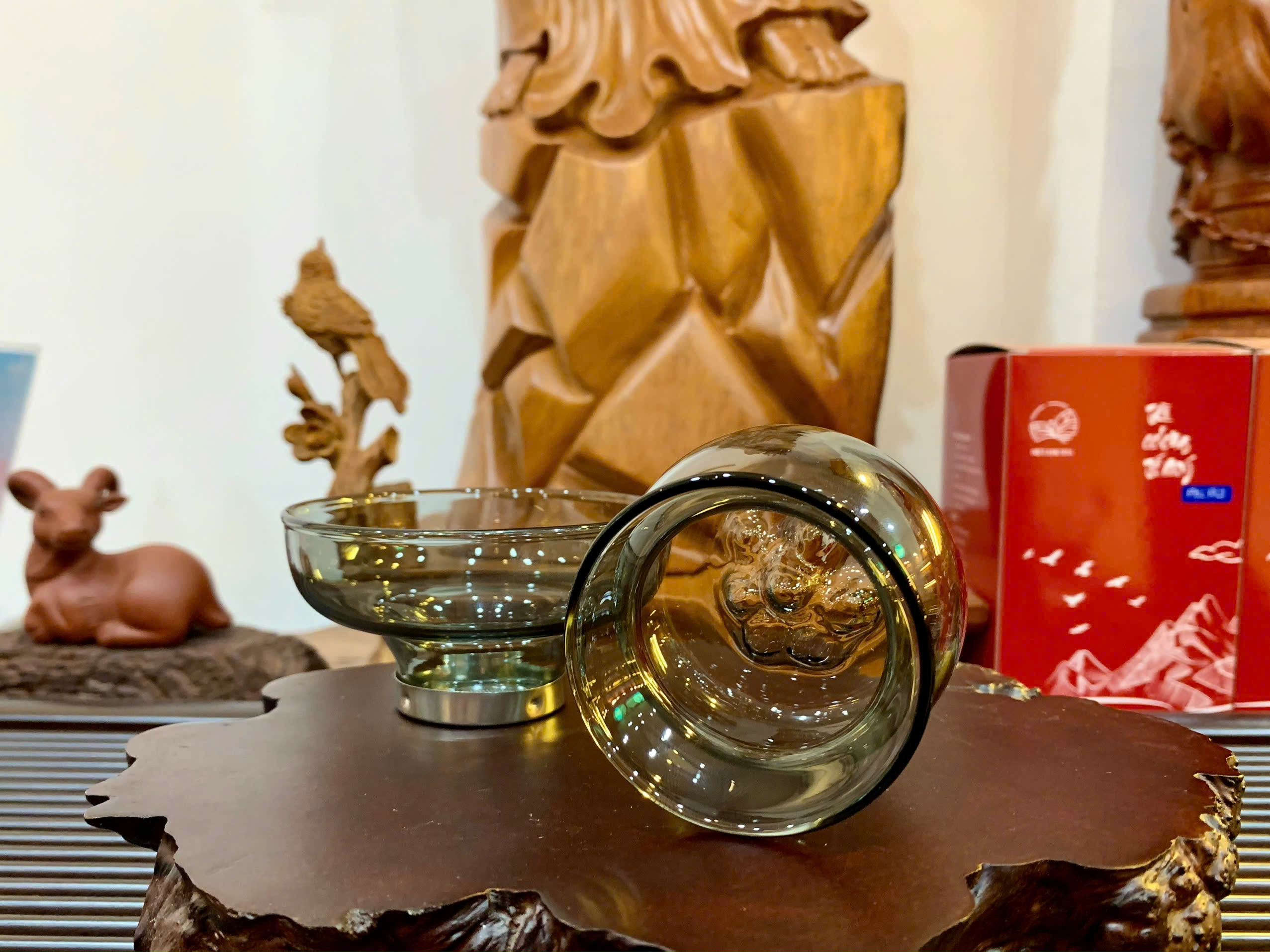 LỌC TRÀ THỦY TINH CAO CẤP - HOẠ TIẾT ĐỒI NÚI ĐỘC ĐÁO - LƯỚI LỌC INOX KHÔNG GỈ
