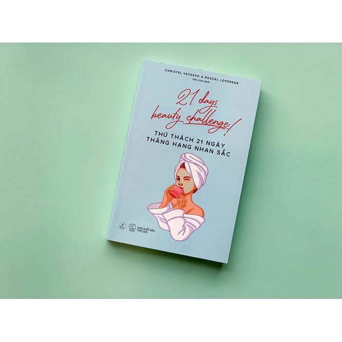 Sách - 21 days beauty challenge! - Thử Thách 21 Ngày Thăng Hạng Nhan Sắc (tặng kèm bookmark)