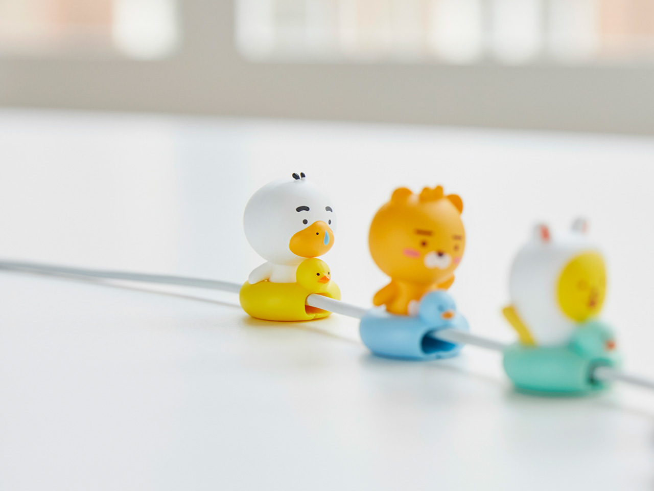 Bộ Bảo Vệ Cáp Sạc Kèm Dây cáp USB Type-C Little Tube Kakao Friends Hàng Chính Hãng