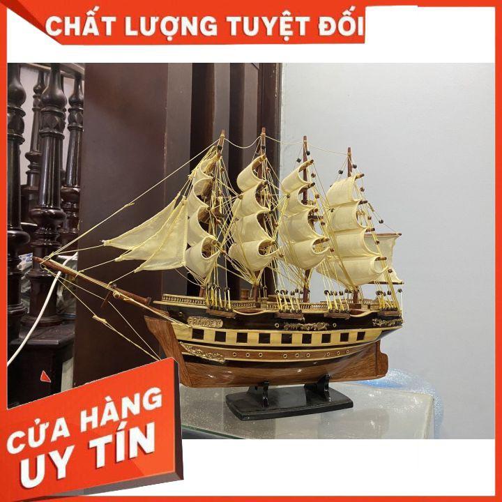 Mô hình thuyền buồm FRANCE - Thân tàu dài 40cm - Buồm Trắng Vàng - Gỗ Còng tự nhiên