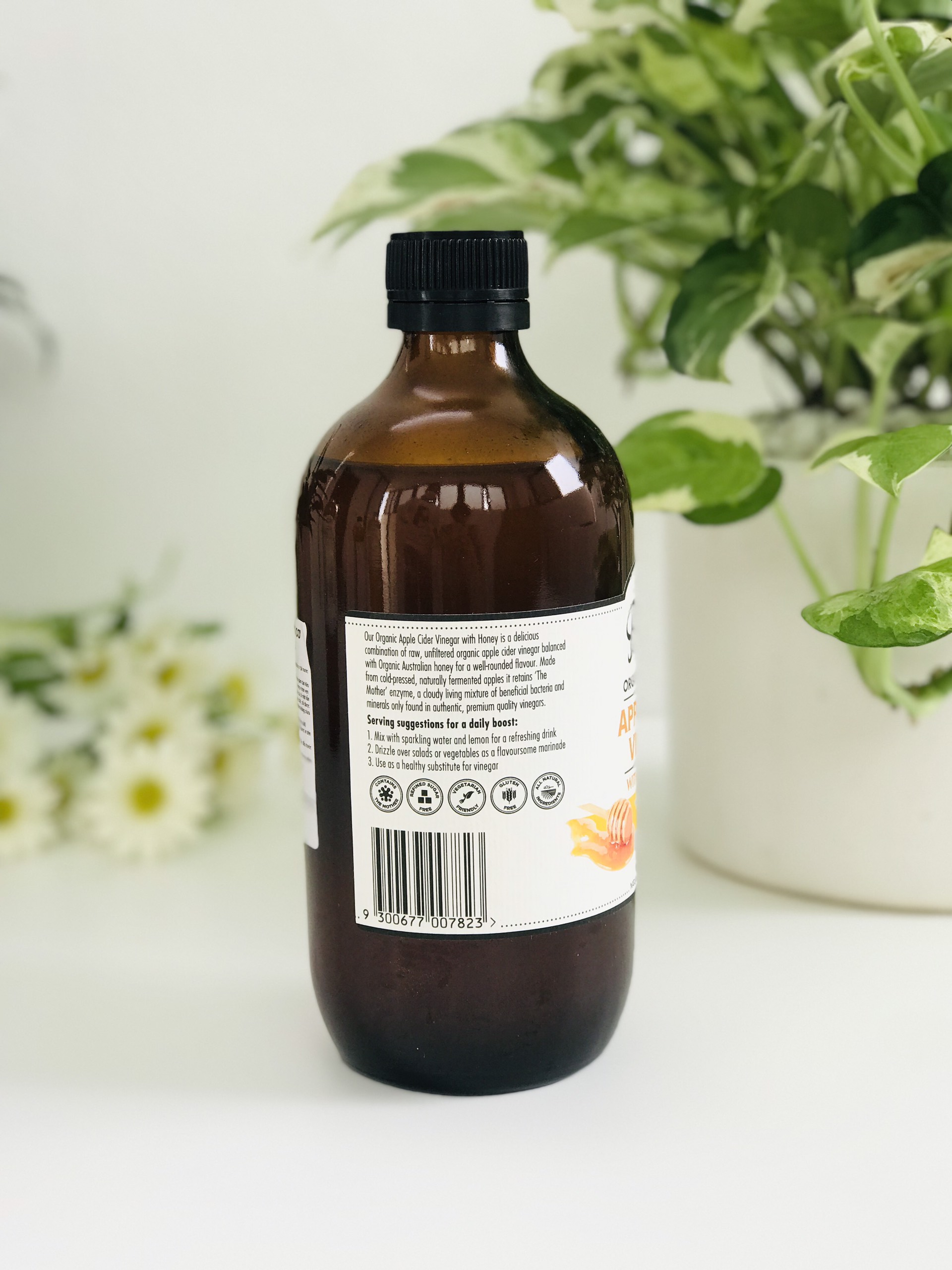 Giấm Táo Mật Ong Hữu Cơ Barnes Naturals 500ml (có giấm cái)