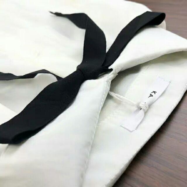 Áo sơ mi buộc nơ dễ thương