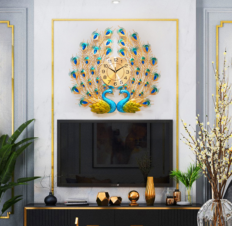 Đồng hồ treo tường trang trí decor chim công CY5 Khổng Tước xanh kích thước 65 x 65 cm