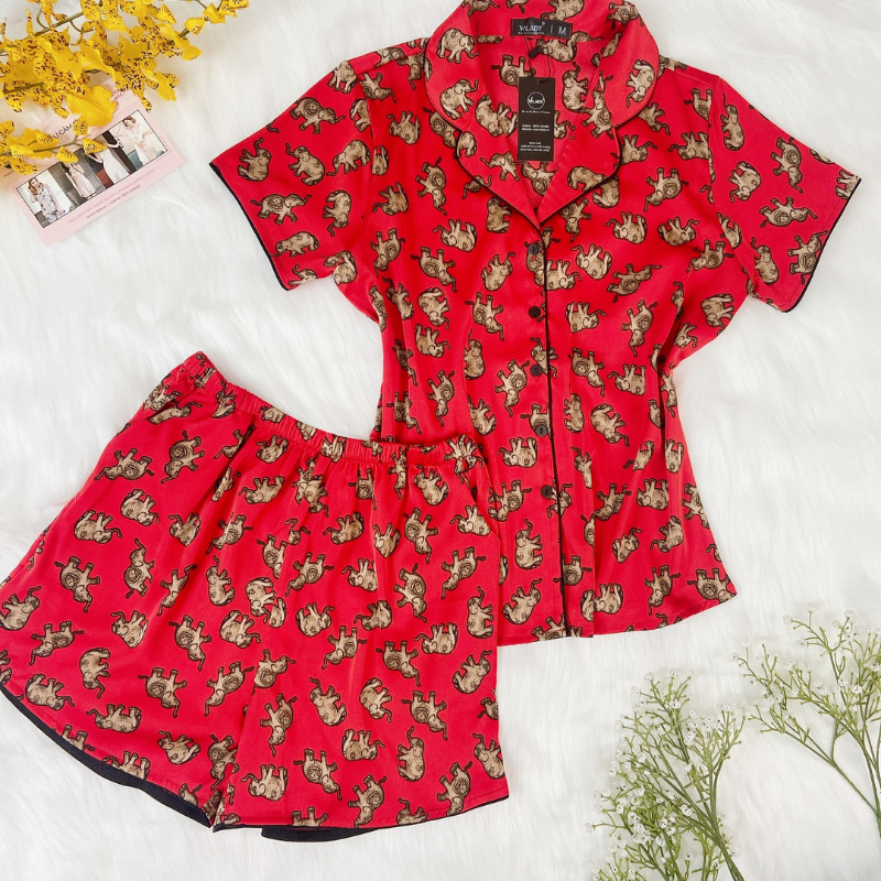 Đồ bộ pijama lụa, đồ mặc nhà nữ VILADY - B138 kiểu quần đùi tay cộc họa tiết con Voi siêu dễ thương, chất liệu lụa Pháp (lụa latin) - Màu đỏ