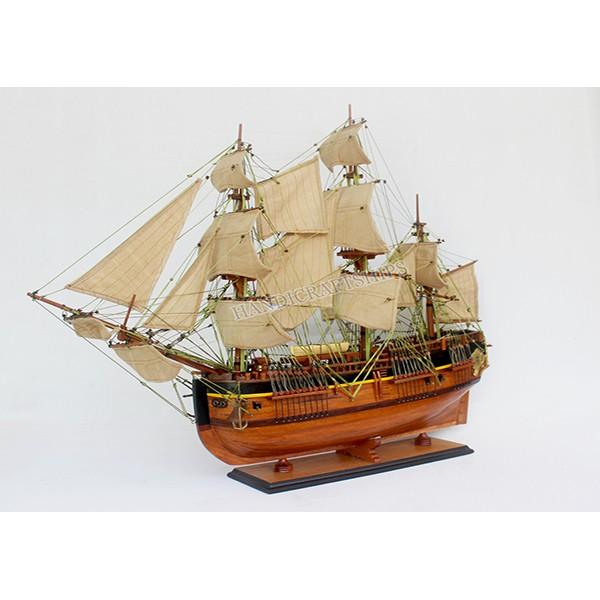 Mô hình thuyền gỗ trang trí HMS Endeavour 110cm