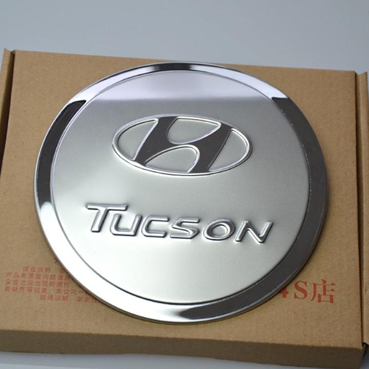 Ốp Nắp Bình Xăng Hyundai Tucsun 2015