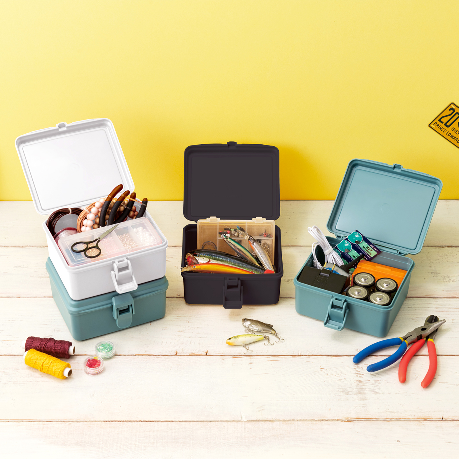 TENMA Hộp Nhựa Lưu Trữ Hacotto JAPAN QUALITY Nhiều Màu, Nhiều Kích Cỡ, Có Tay Cầm Và Khóa Cài