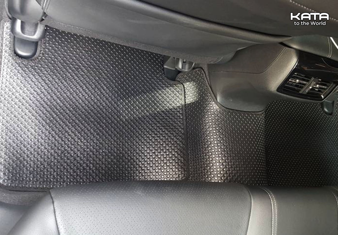 Thảm lót sàn ô tô KATA cho xe Honda Accord - Khít với sàn xe, Chống thấm, Không mùi, Không ẩm mốc