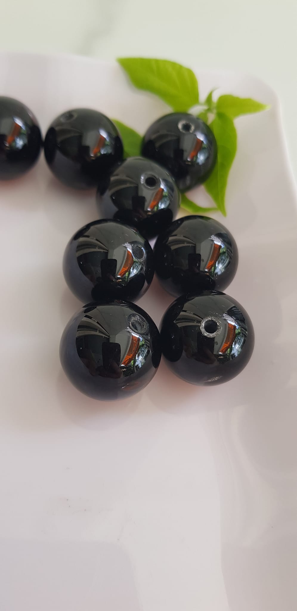 Hạt Lẻ rời Đá Mã Não Đen Đậm Đẹp phối vòng tay nam size lớn 20mm Hạt lẻ chuẩn hợp các Anh mạng Thuỷ , mệnh Mộc dành cho các anh cần hạt đá lẻ ạ