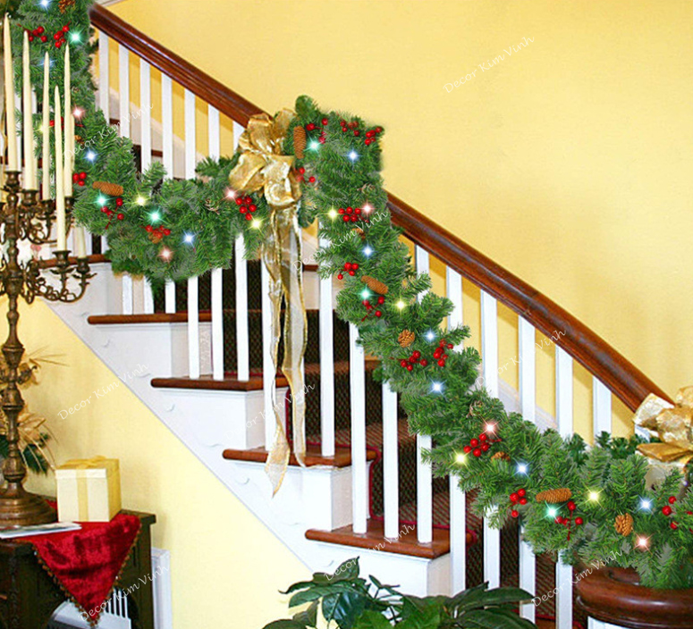 Dây Lá Thông Gắn Đèn B15 Trang Trí Giáng Sinh Noel