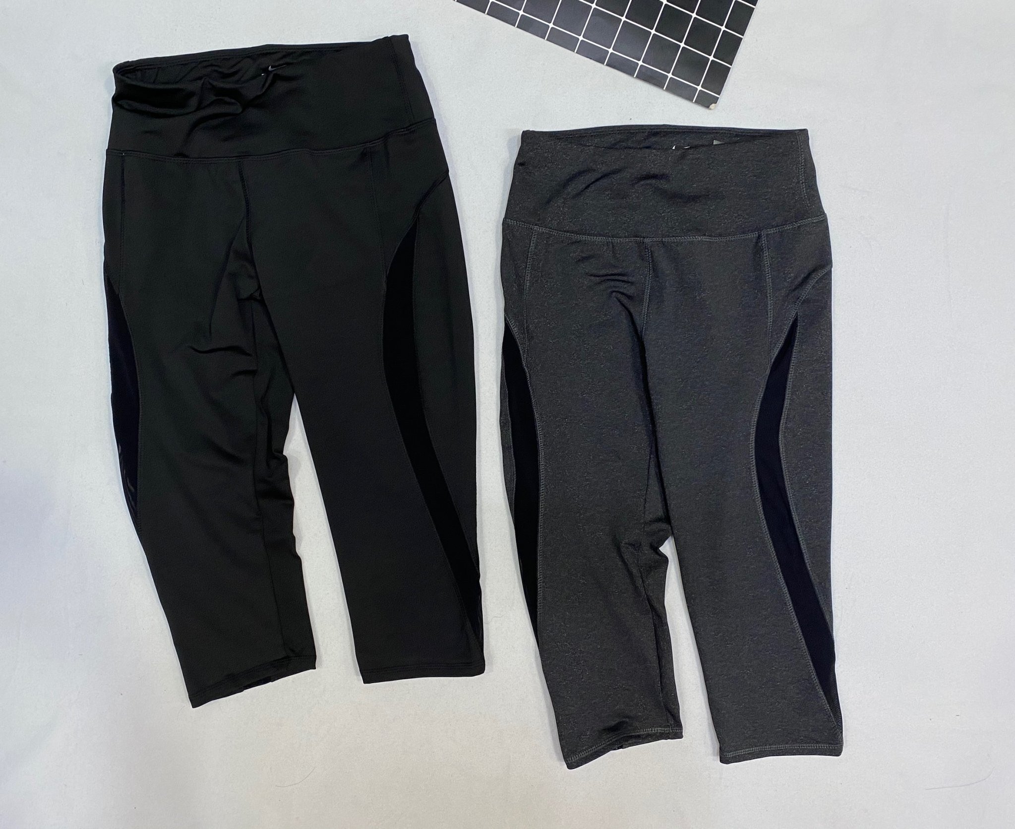 Bộ 2 quần lửng legging nữ thể thao vải thun lạnh co dãn 4 chiều