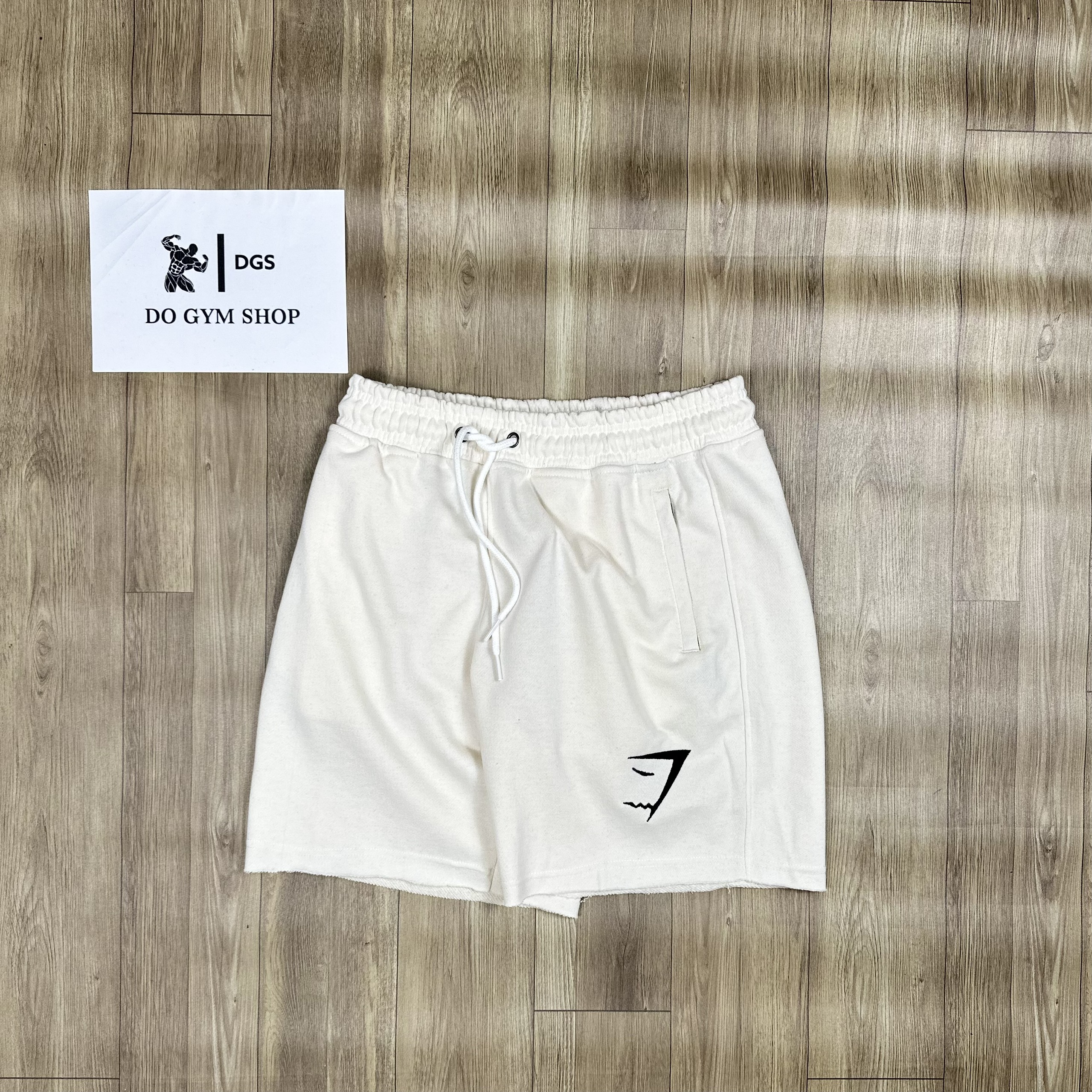 Quần short nỉ tập gym nam DOGYMSHOP form ống rộng, logo thêu không bong tróc QGQL5