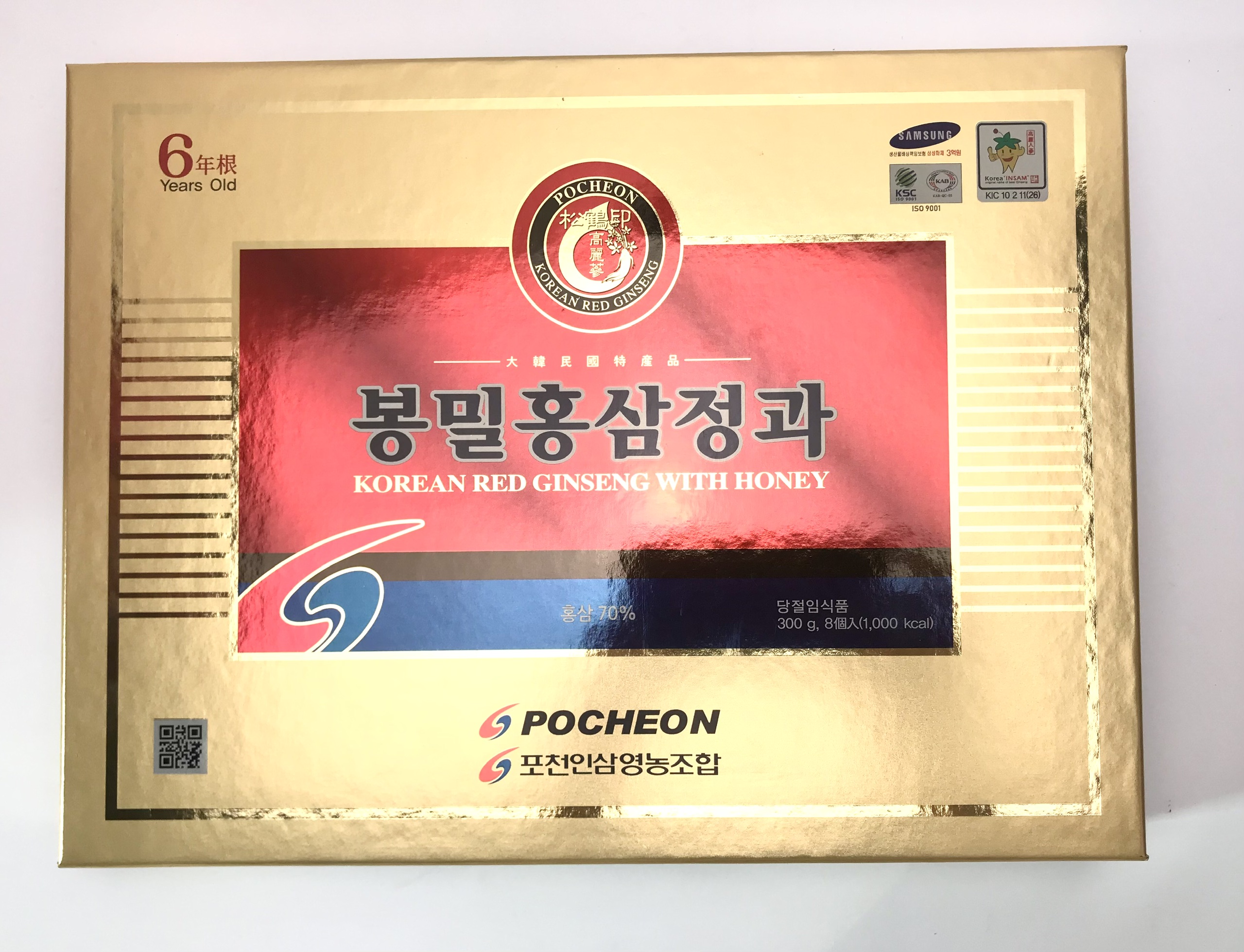 Sâm củ tẩm mật ong Pocheon Hàn Quốc 8 củ/hộp