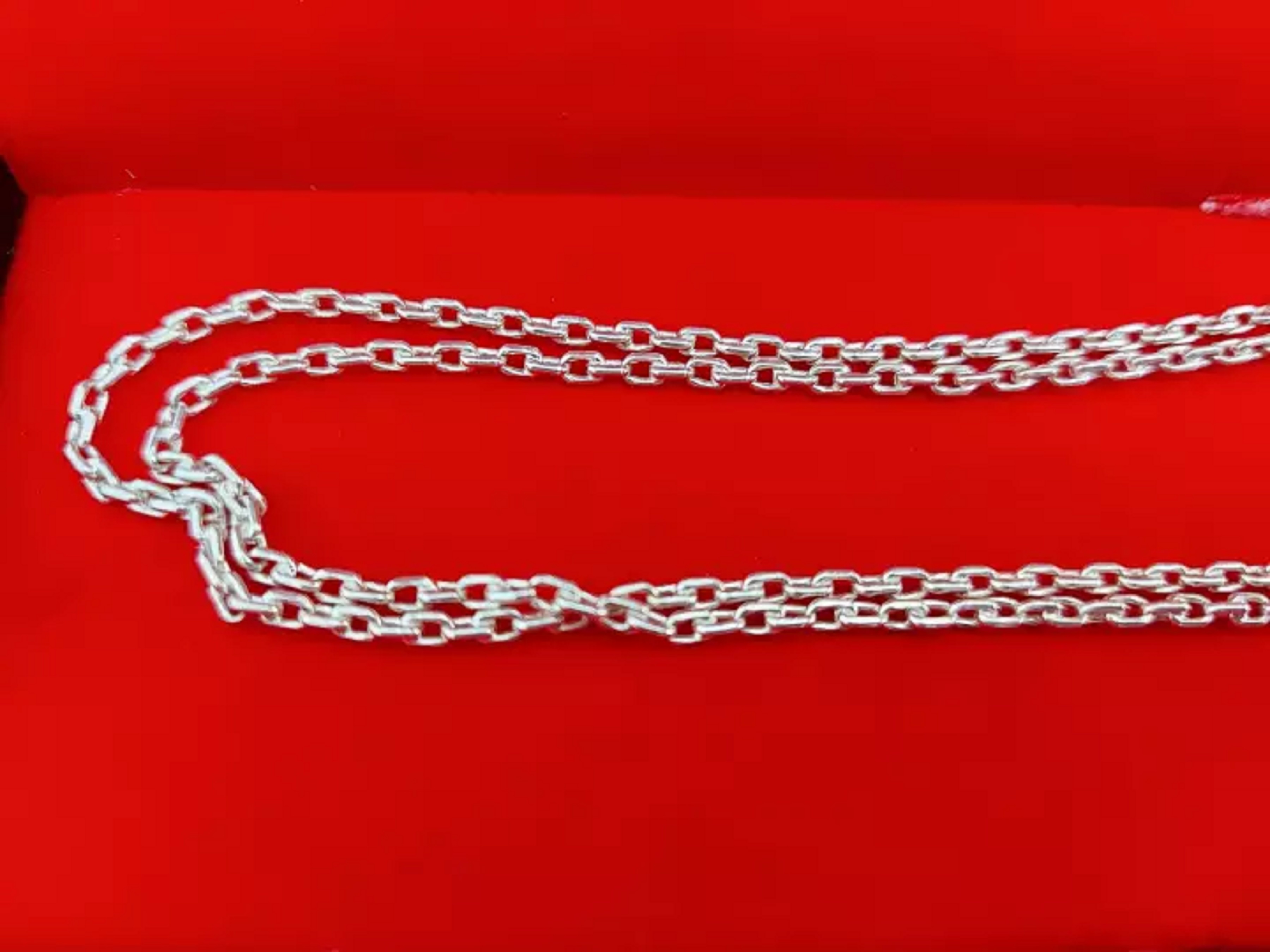 Mặt dây chuyền Phật Quan Âm và dây chuyền