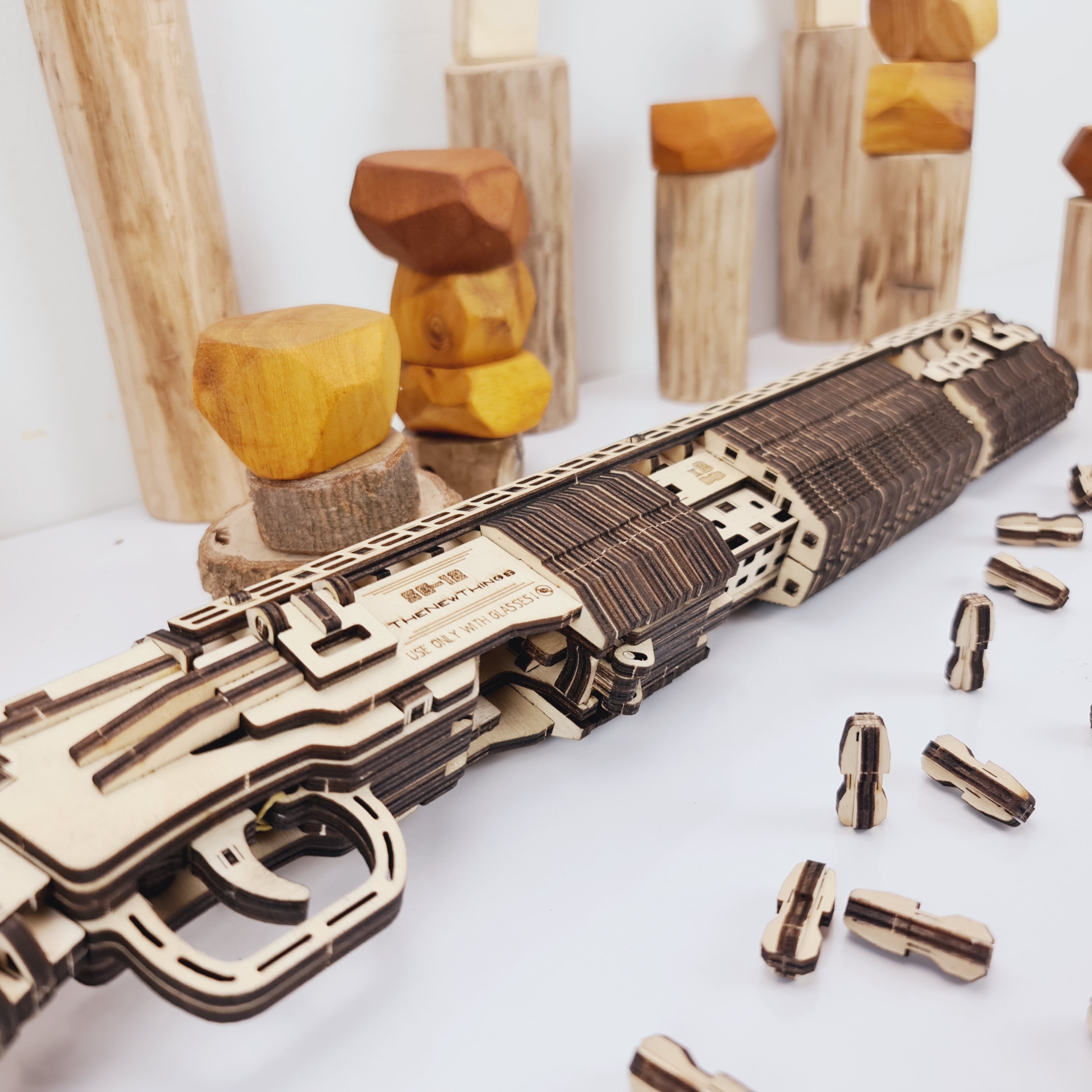 Mô hình lắp ghép gỗ- Shotgun Franchi SPAS-12