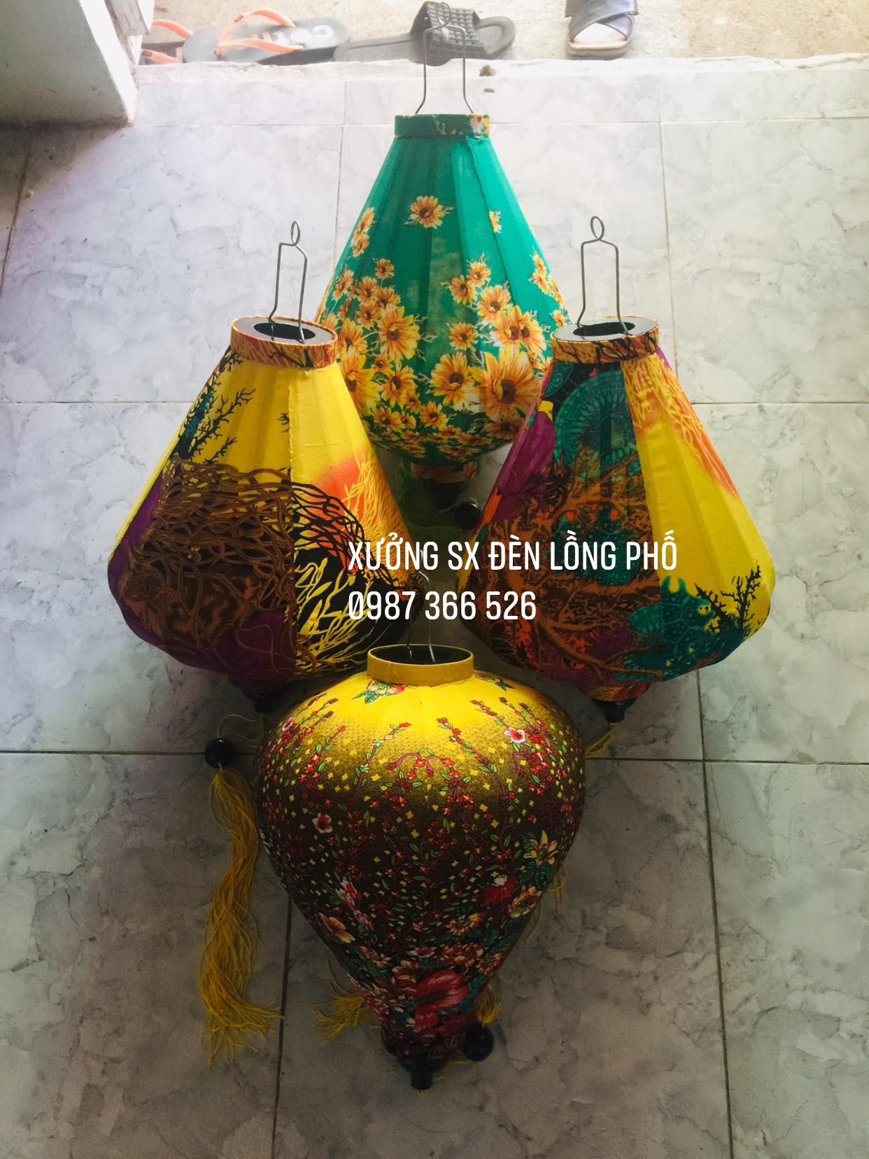 Đèn lồng vải lanh hoa họa tiết xắn size 40 cm