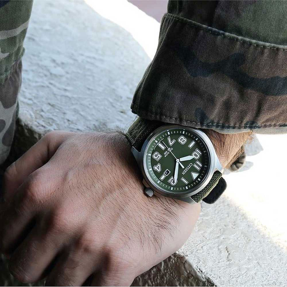 Đồng Hồ Nam Citizen Dây Vải Nato AW1410-32X - Mặt Xanh