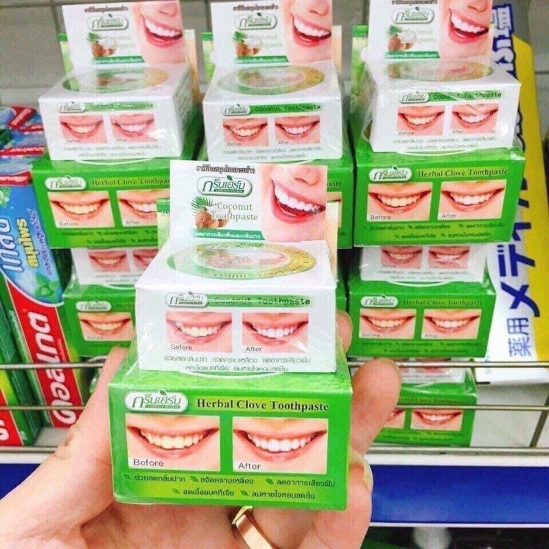 Kem tẩy trắng răng Thái Lan Coconut Toothpaste