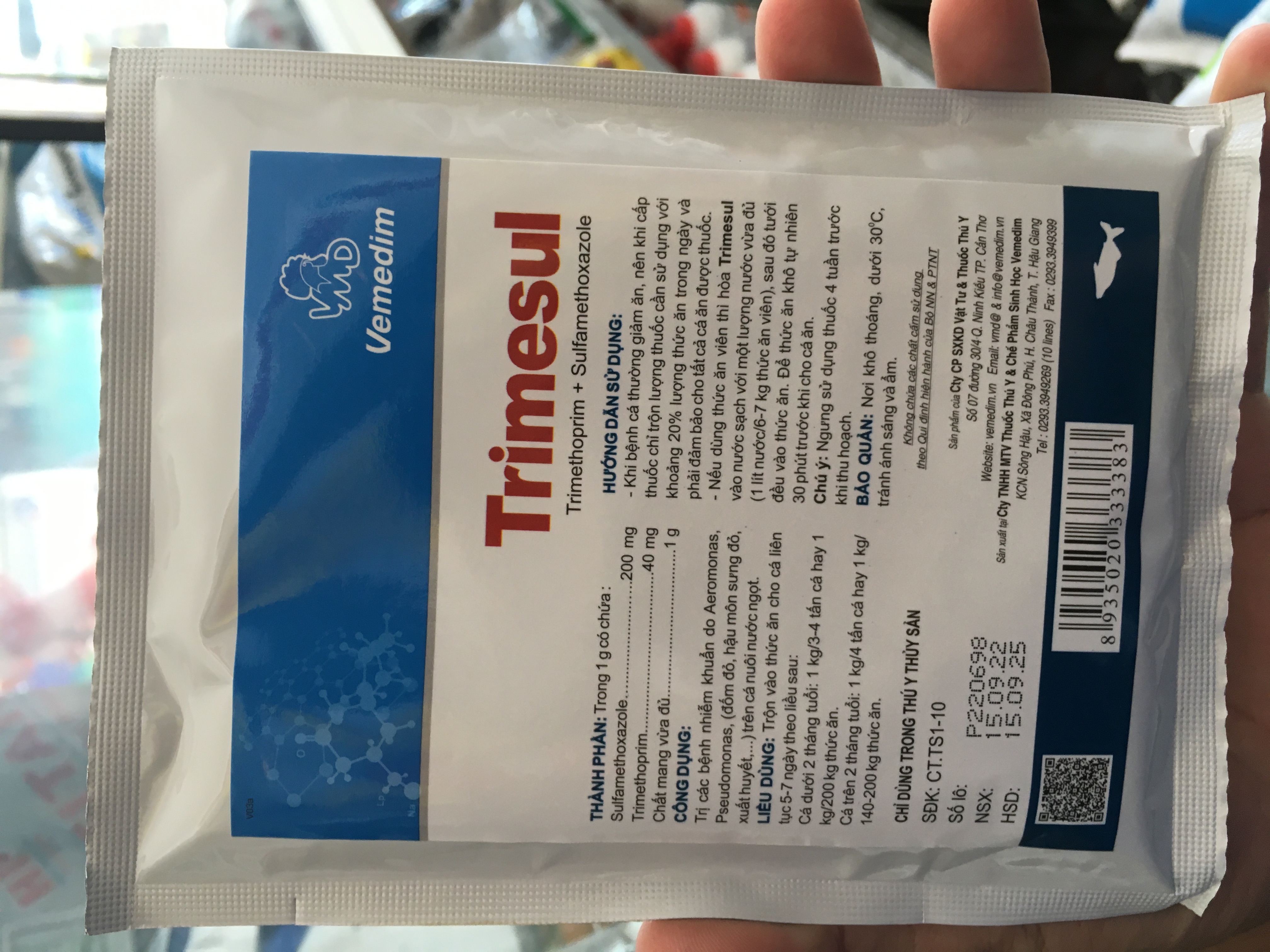 Trimesul ngăn ngưa nhiễm khuẩn trên cá , đường ruột, đốm đỏ , xuất huyết cho cá basa, cá lóc, cá kèo , cá rô cá điêu hồng cho ao hồ