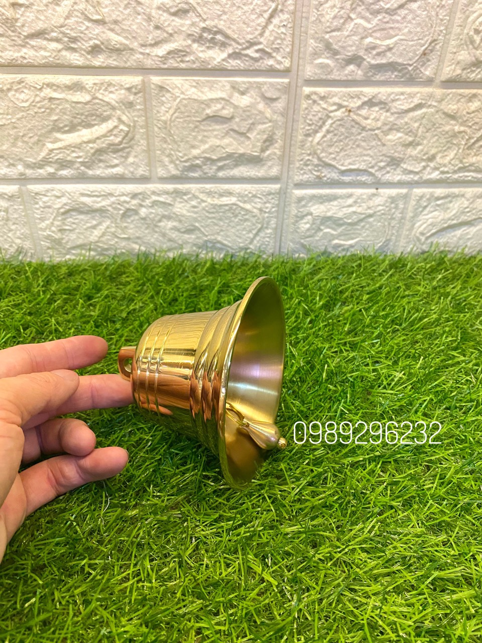 Chuông lắc đồng vàng cỡ nhỏ 4in